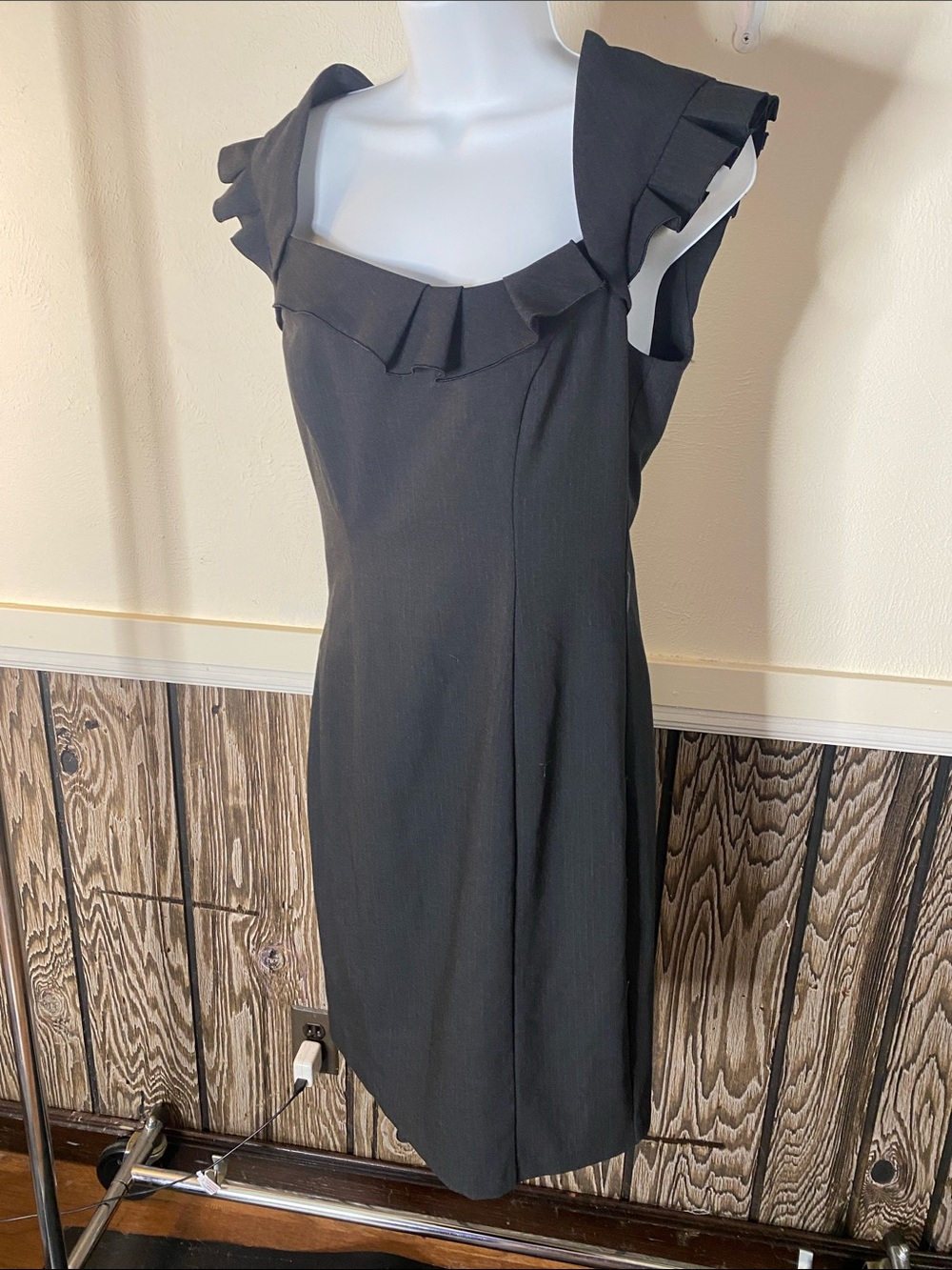 Cue Black Ruffle-Shoulder Midi Dress